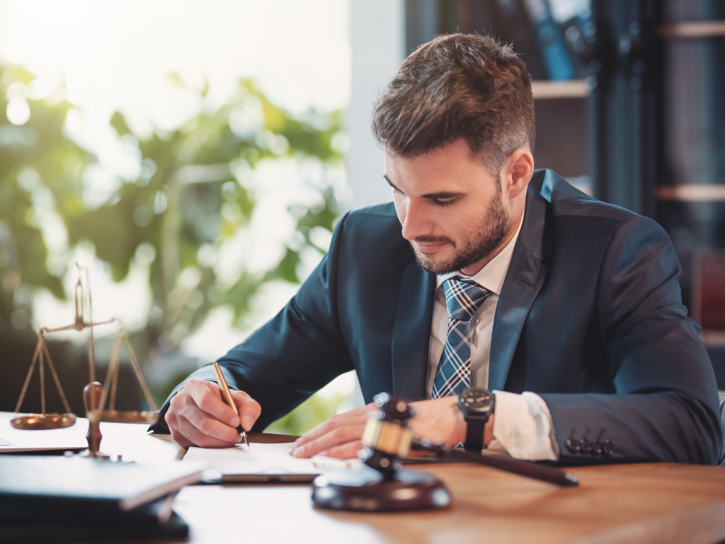 Hukuk Etkinliği Konuşmacısı